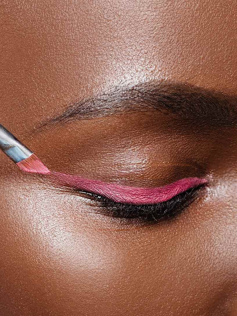 Look per le feste ombretto fucsia