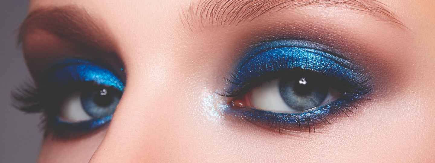 MAKE UP BLU
